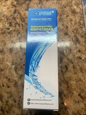ICEPURE RWF4700AB replacement refrigerator water filter. BPA FREE.